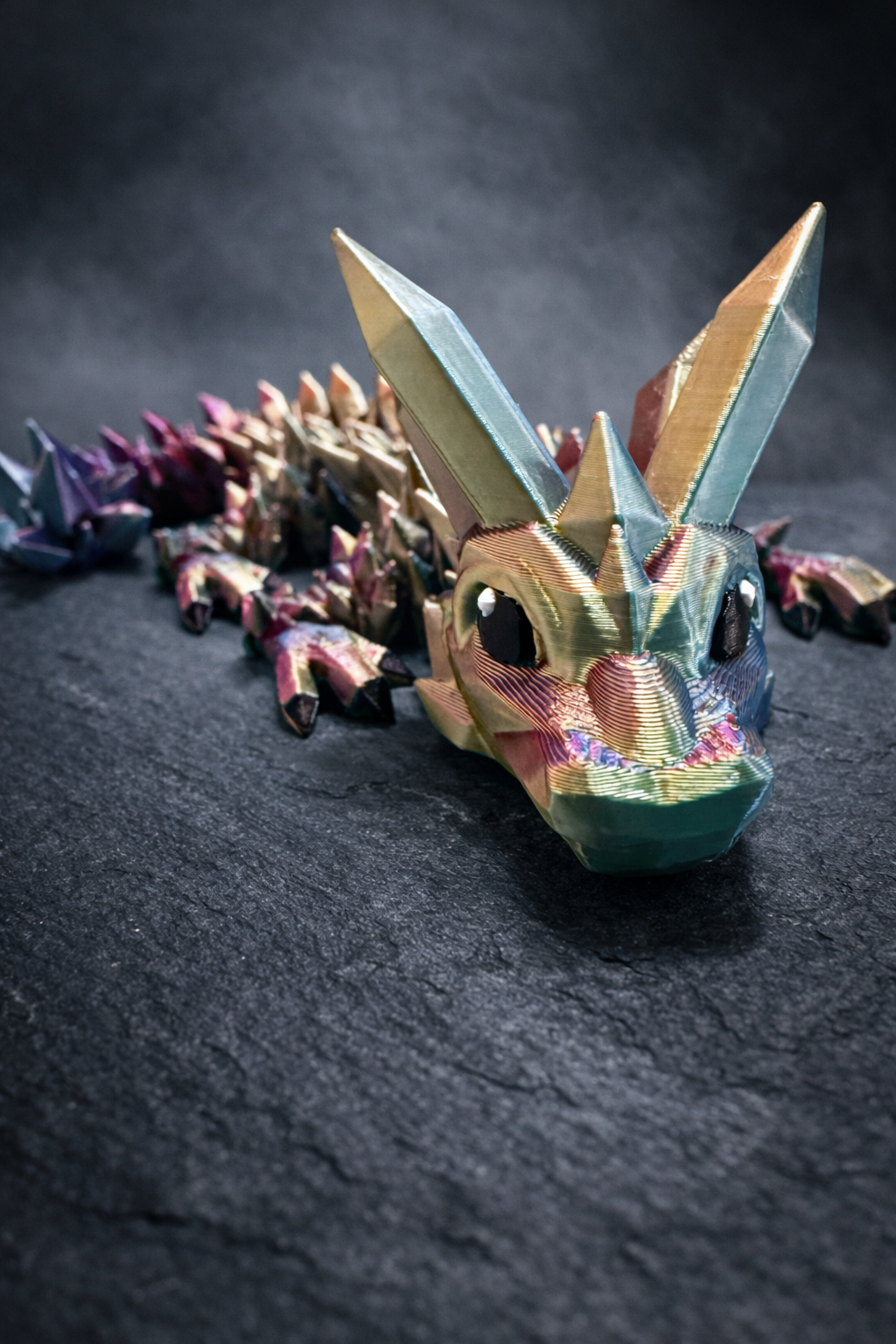 3D-Druck Gelenkiger Kristalldrache – Multicolor PLA Fantasy Figur – Schimmernde Drachenfigur | Kleine & Mittlere Version mit Ei | Fidget